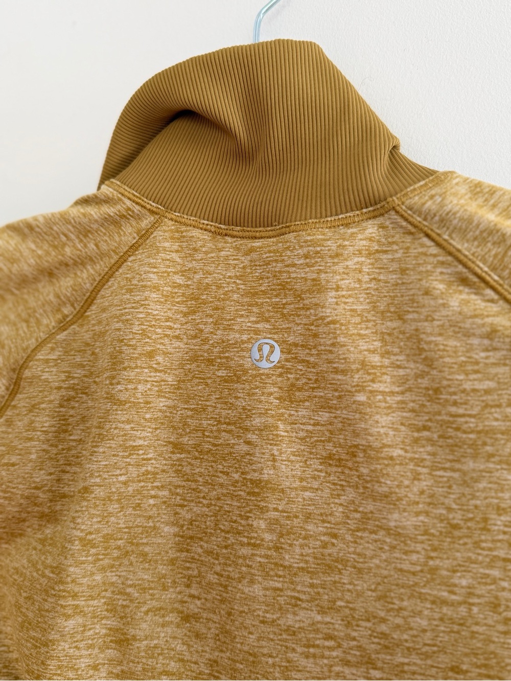lululemon athletica Men's Mustard Heather Turtleneck Sweater